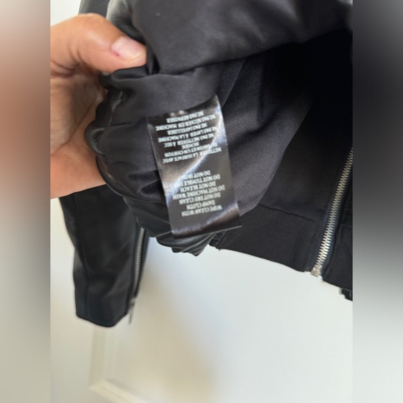 BLANKNYC Faux Leather Bomber Jacket with Removable Hood in Bankroller Size L - Picture 8 of 15